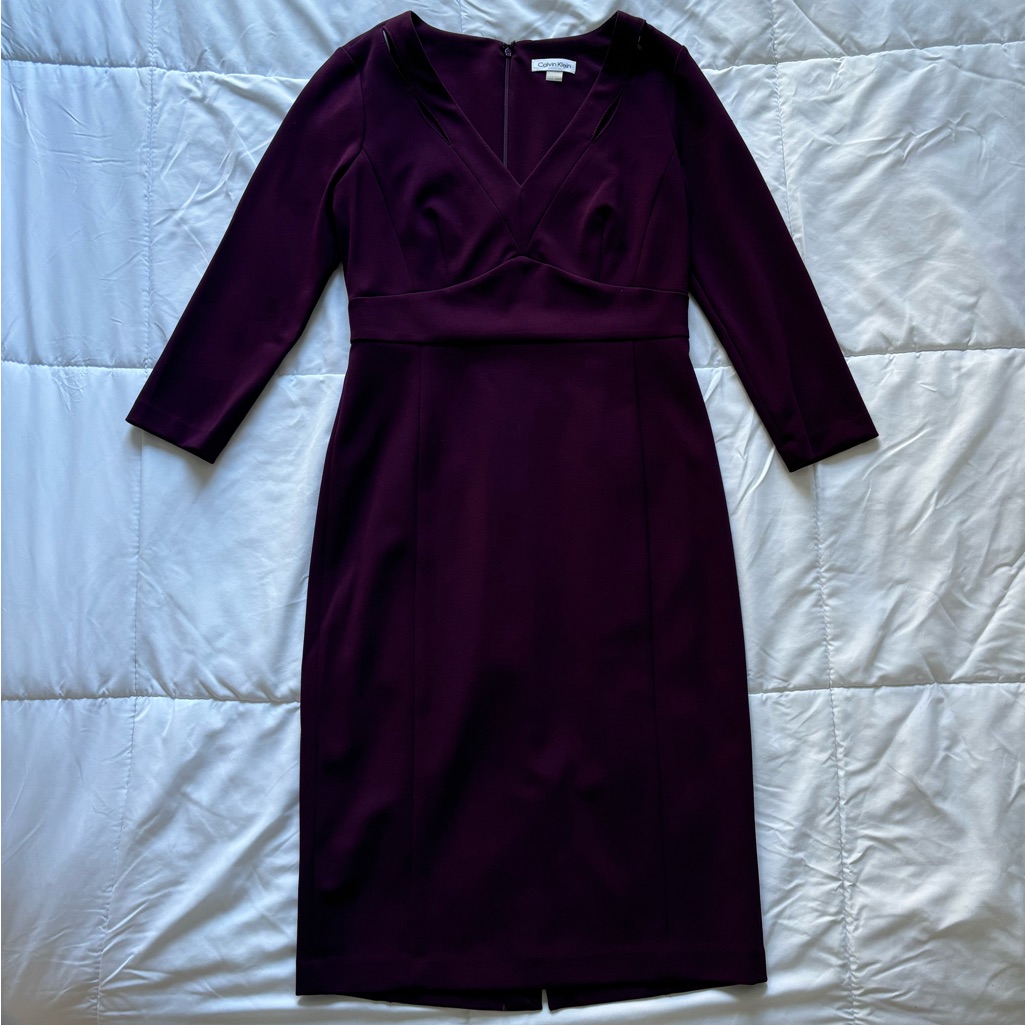 Plum Ck 3/4 Sleeve Solid Sheath Dress